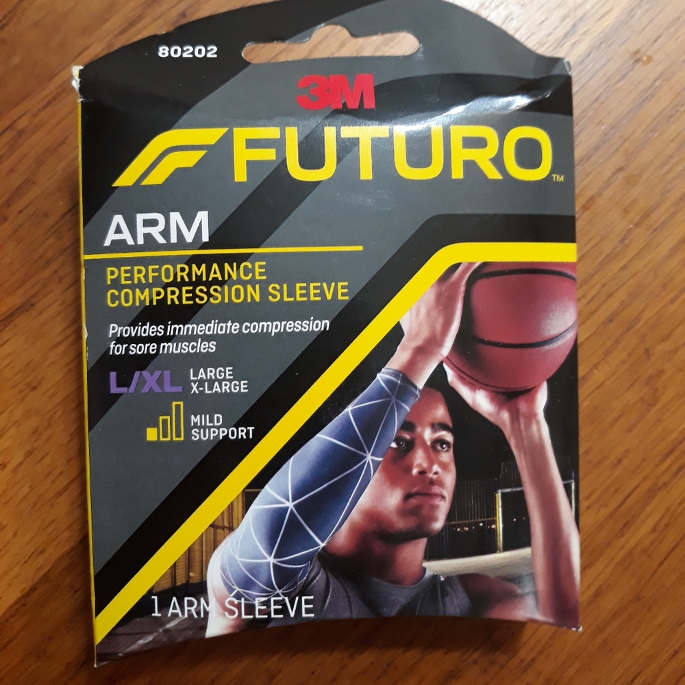 3M Futuro Performance Mild Support Compression Arm Sleeve, Large/X-Large